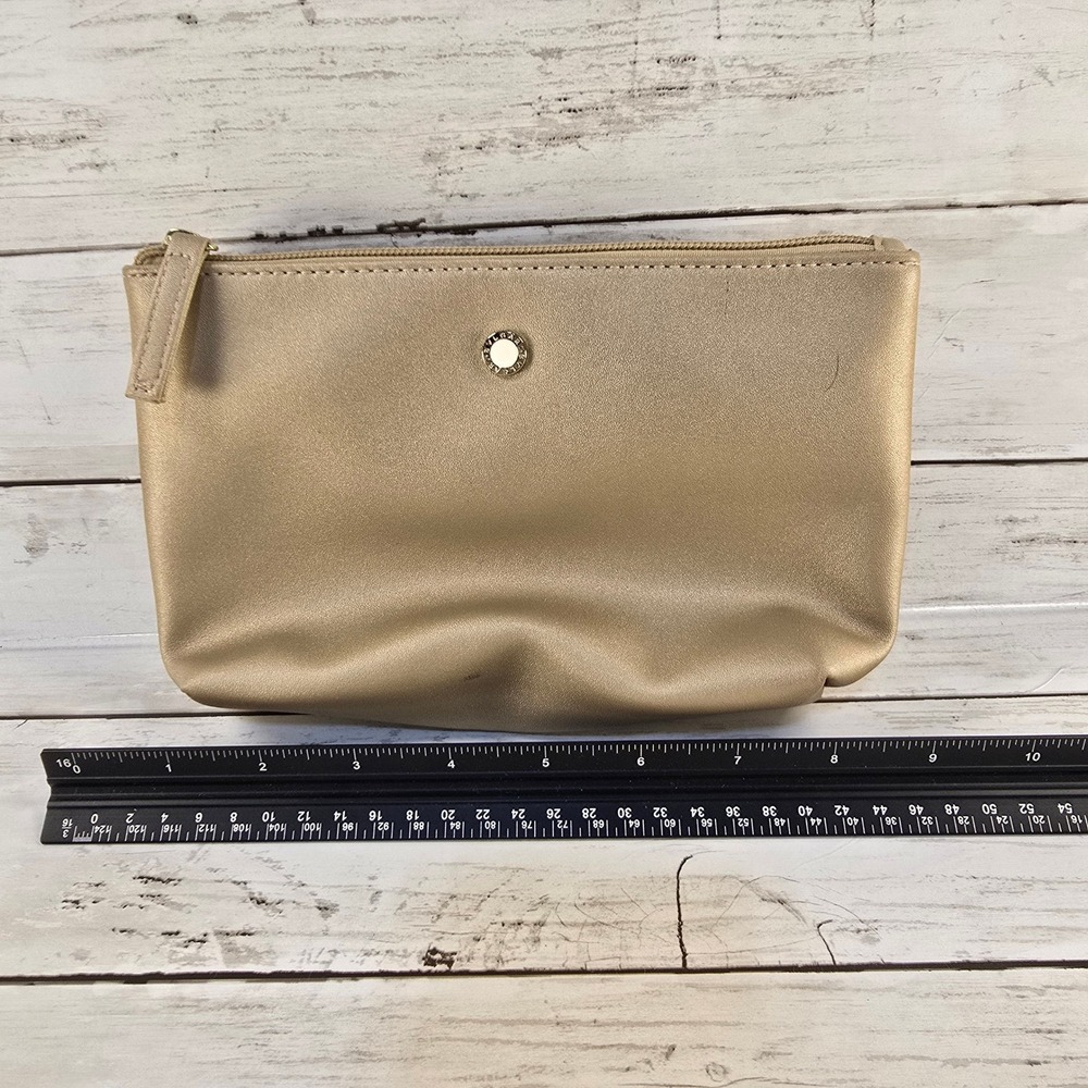 Bvlgari Parfums Emirates Gold Metallic Cosmetic Makeup Travel Toiletry Pouch Bag